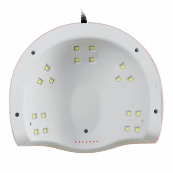 Dno UV lampe za nokte sa 18 LED dioda raspoređenih u pet grupa oko otvora za šaku