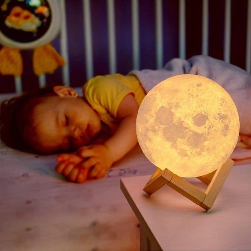 3D mesec lampa — detalj 4