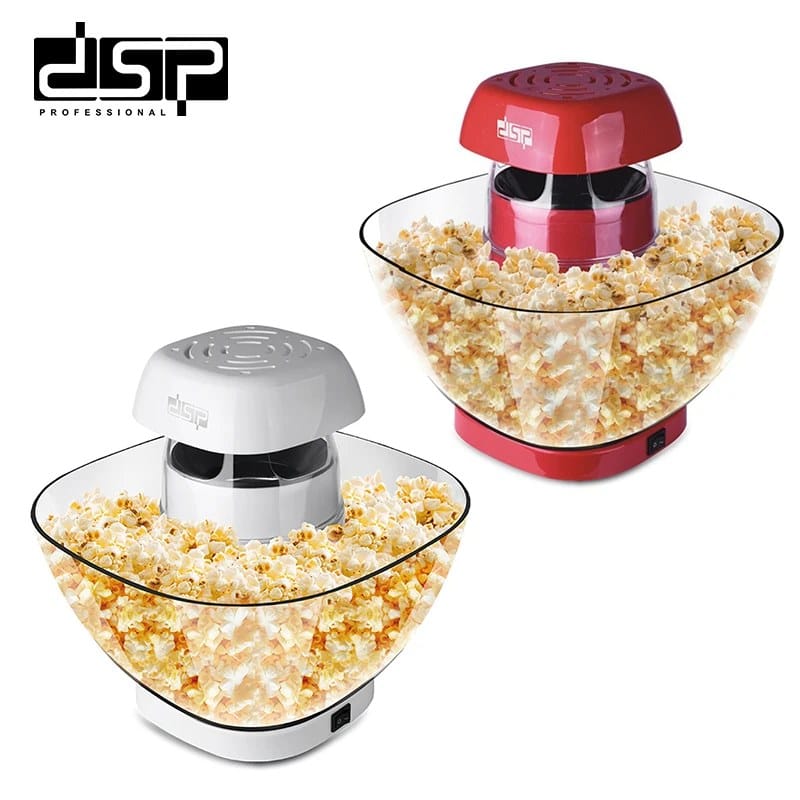 aparat za kokice DSP KA2018 pored televizora tokom filmske večeri