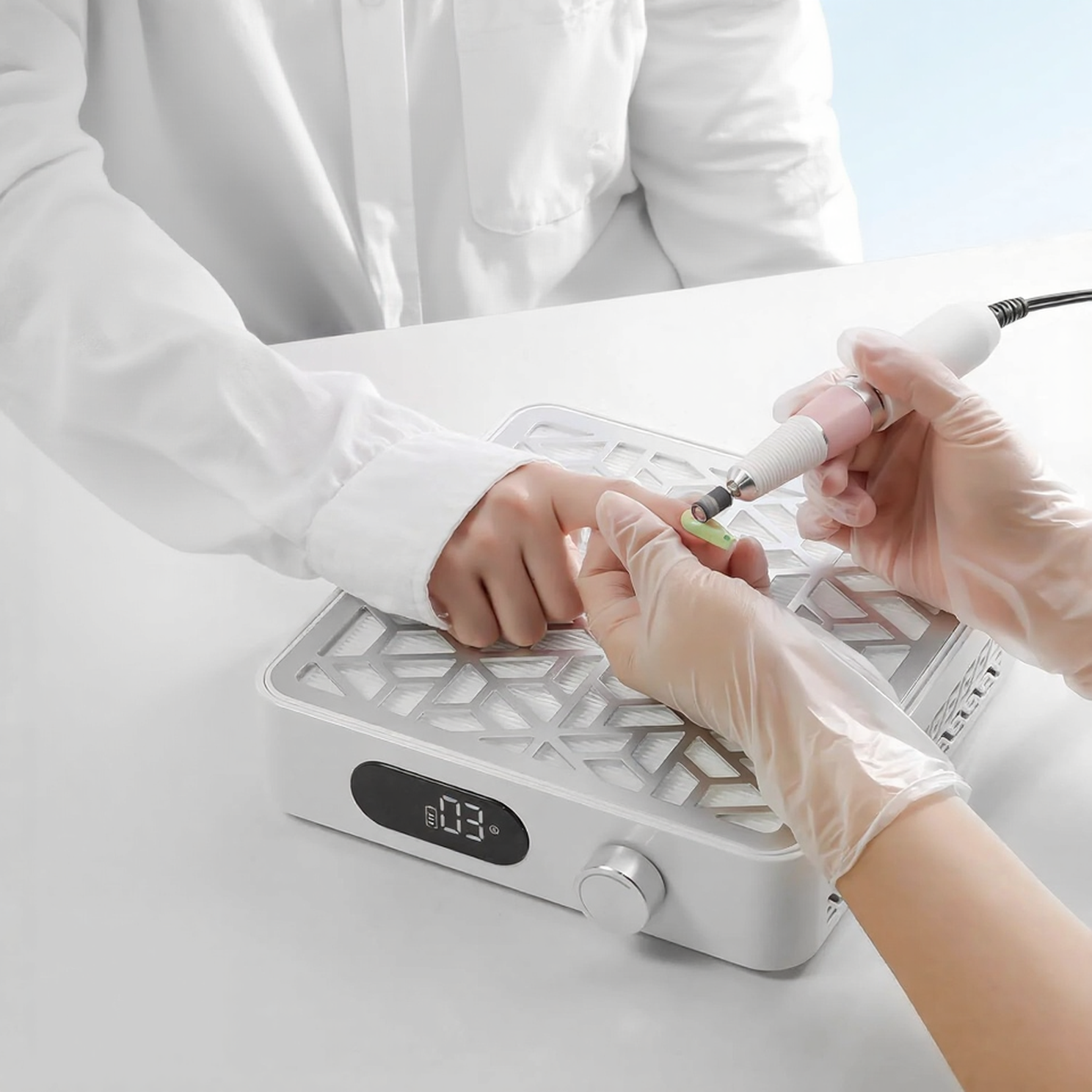 aspirator za nokte 120W — detalj 1