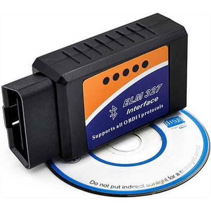ELM327 Bluetooth OBD2 v2.1 dijagnostika uređaj sa priloženim CD diskom na beloj pozadini