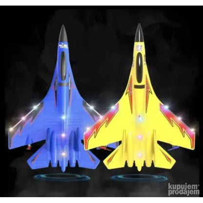 kutija i sadržaj pakovanja aviona na daljinsko upravljanje J-11B