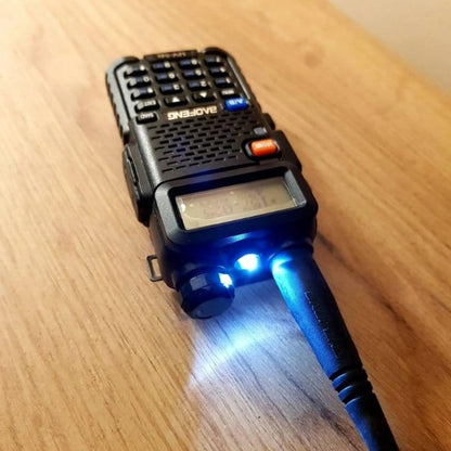 baofeng uv-5r toki voki — detalj 2