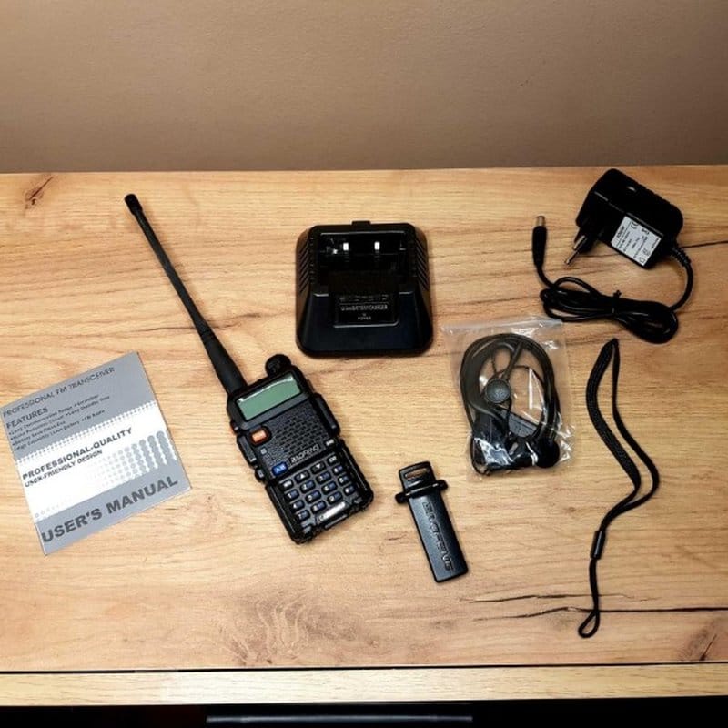 baofeng uv-5r toki voki — detalj 3