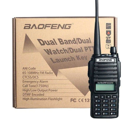 baofeng uv-82 radio stanica — detalj 1