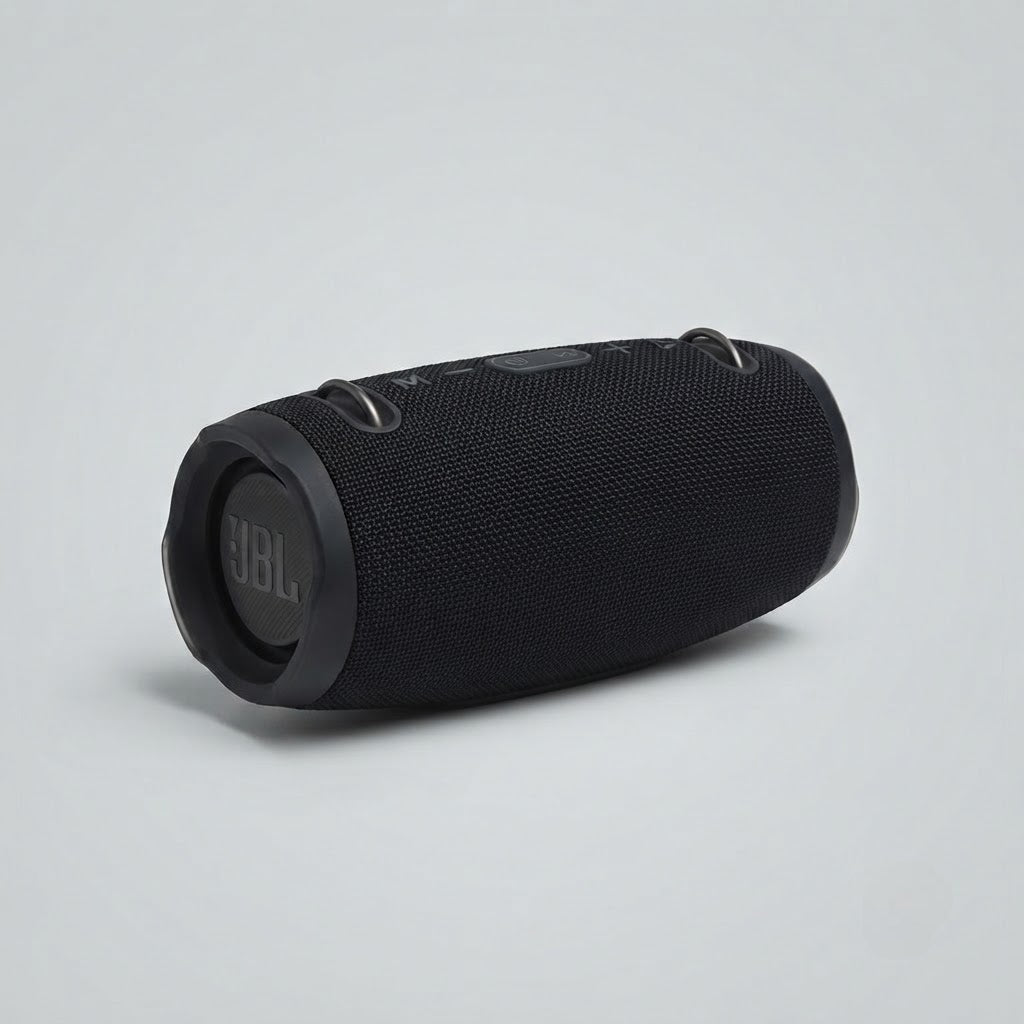 bluetooth zvučnik Xtreme 3 Mini — crno tkano kućište sa metalnim kukama za kaiš