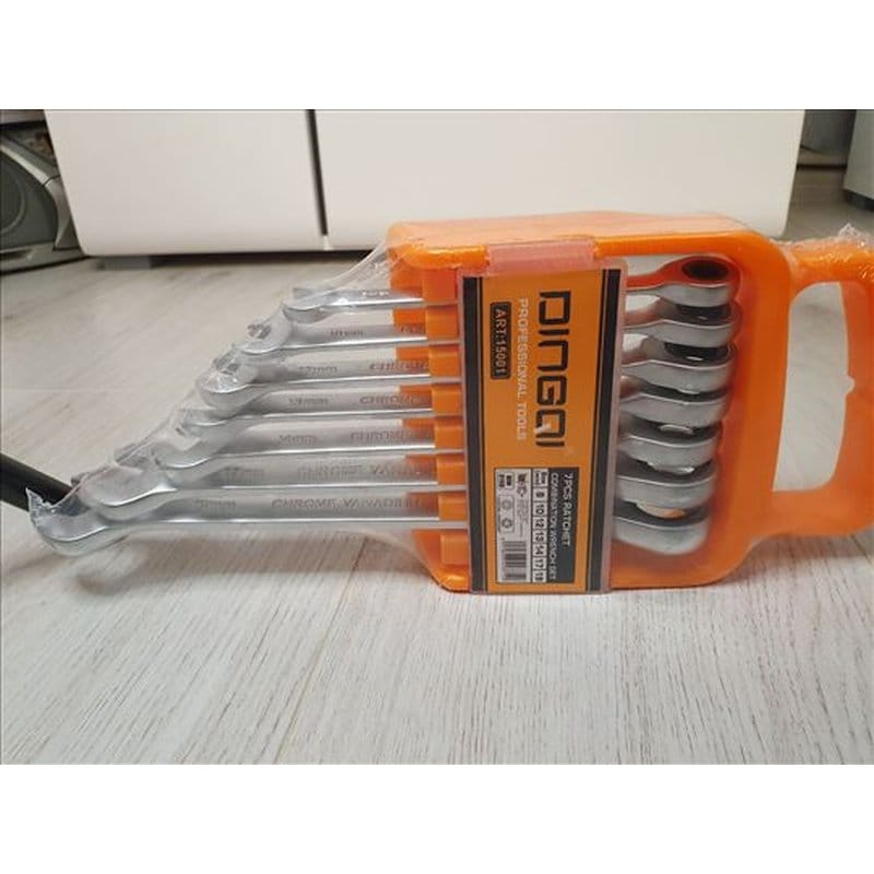 brzi ključevi set 7 komada sa krckalicom — detalj 4