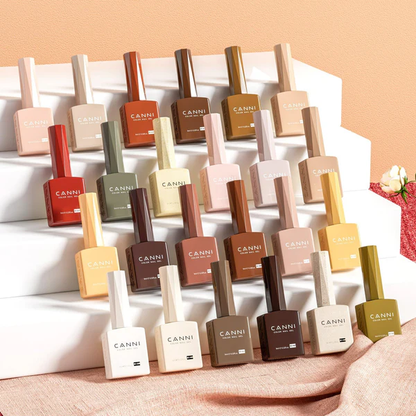 Bočice gel lakova iz CC6 serije u smeđim i nude tonovima