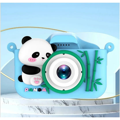 fotoaparat panda u zelenoj i roze boji kućišta