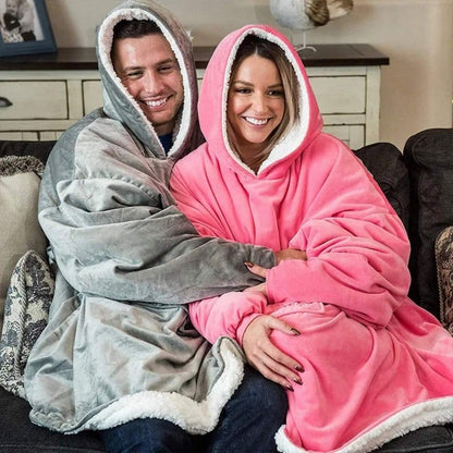 duks ćebe sa rukavima i kapuljačom — pregled