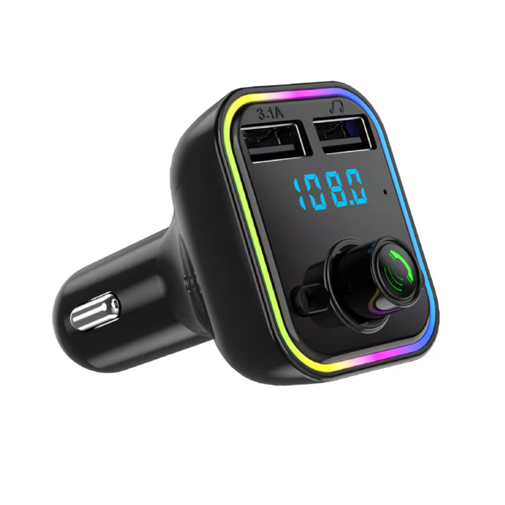 Dva USB porta na FM transmiteru G37 pune telefon tokom vožnje