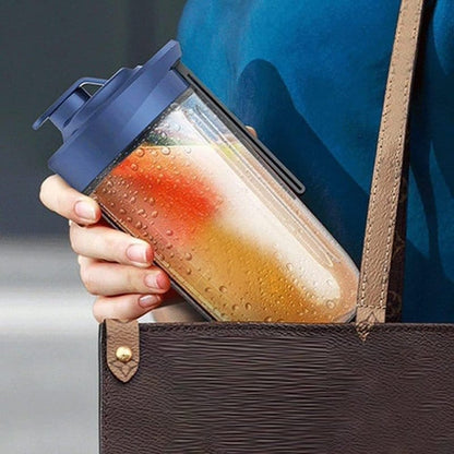 prenosivi blender za smutije — detalj 2