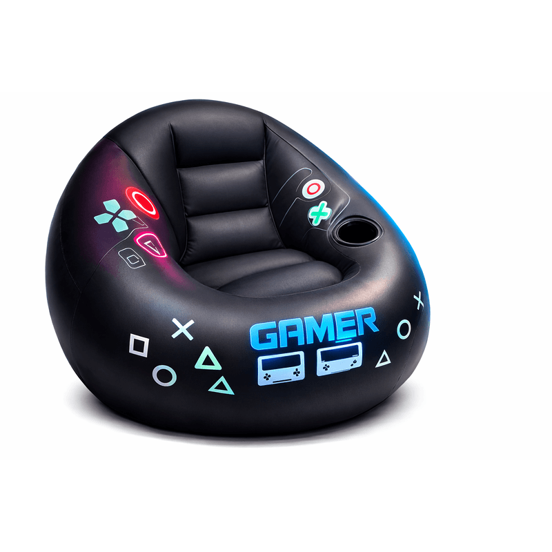prazna crna gaming fotelja na naduvavanje sa natpisom gamer i držačem za čašu