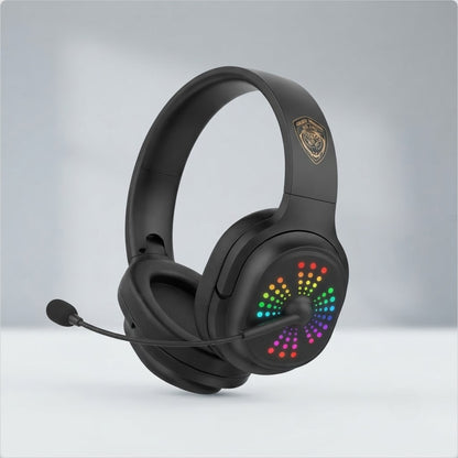 gaming slušalice J17 RGB — crne over-ear školjke sa šarenim LED tačkama i mikrofonom na fleksibilnoj ruci