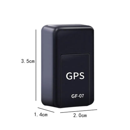 GPS lokator i prisluškivač GF-07 — otvor za mikro SIM karticu