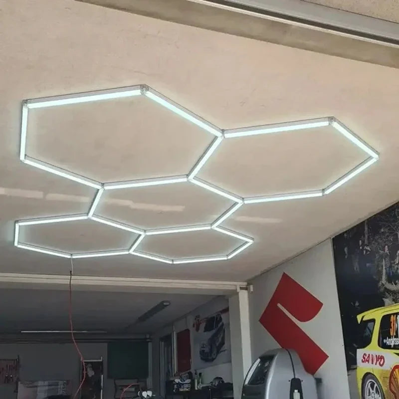 heksagonalna led rasveta za auto detailing — pregled