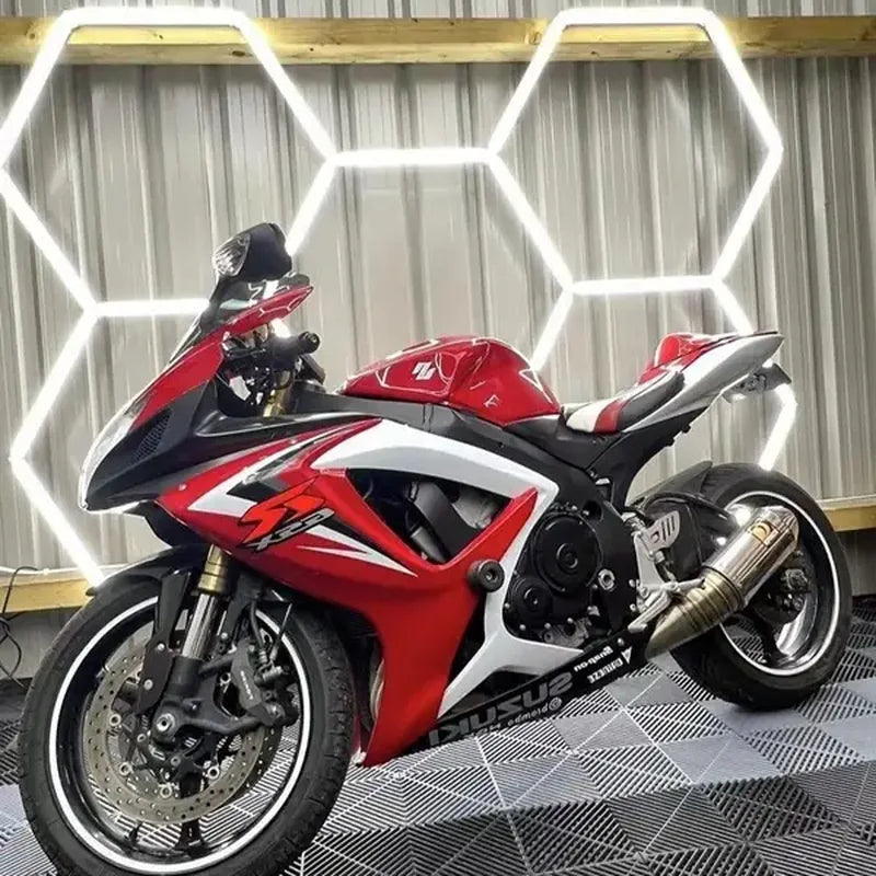 heksagonalna led rasveta za auto detailing — detalj 1