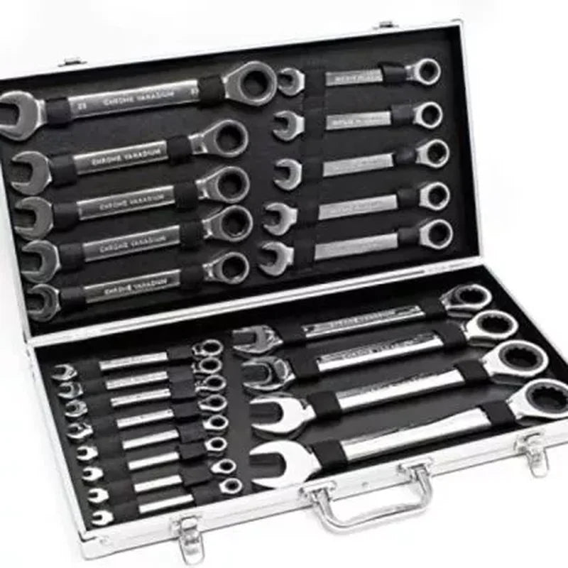 komplet ključeva sa zvečkom 22 komada 6-32mm u otvorenom aluminijumskom koferu