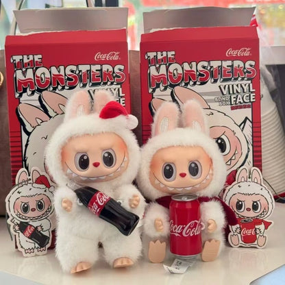 labubu coca-cola figura — detalj 4