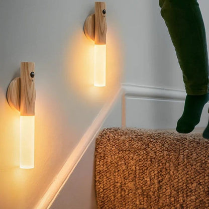 led lampa sa senzorom pokreta i magnetnim postoljem — pregled