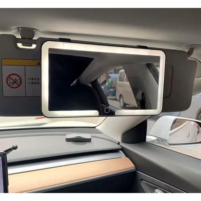 LED ogledalo za šminkanje u autu — detalj 1
