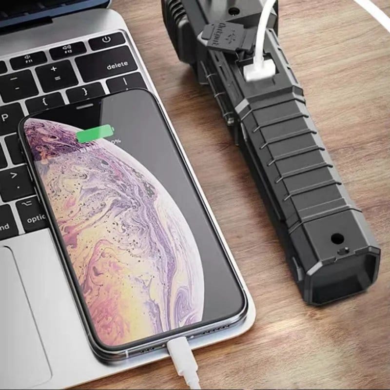 multifunkcionalna lampa sa powerbank — detalj 11