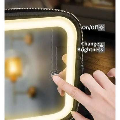 neseser za šminku sa LED ogledalom — detalj 3