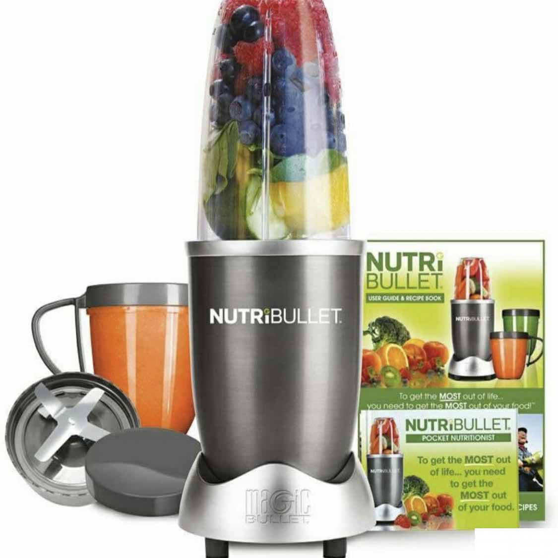 NutriBullet blender sokovnik — set sa posudama za put