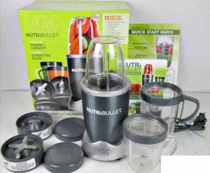 NutriBullet — set sa različitim posudama