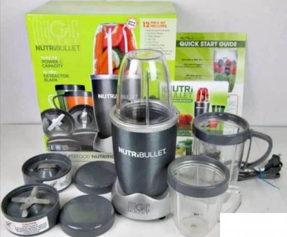 NutriBullet — set sa različitim posudama