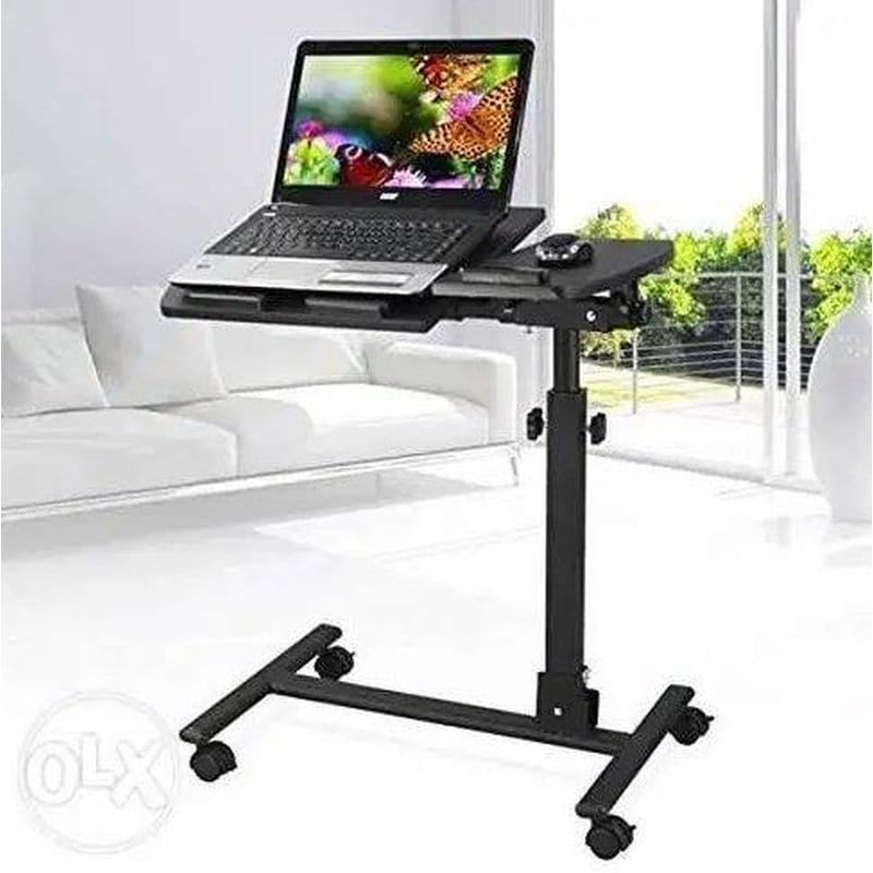 pokretni sto za laptop HS-302 sa laptopom i fiokom u belom dnevnom boravku