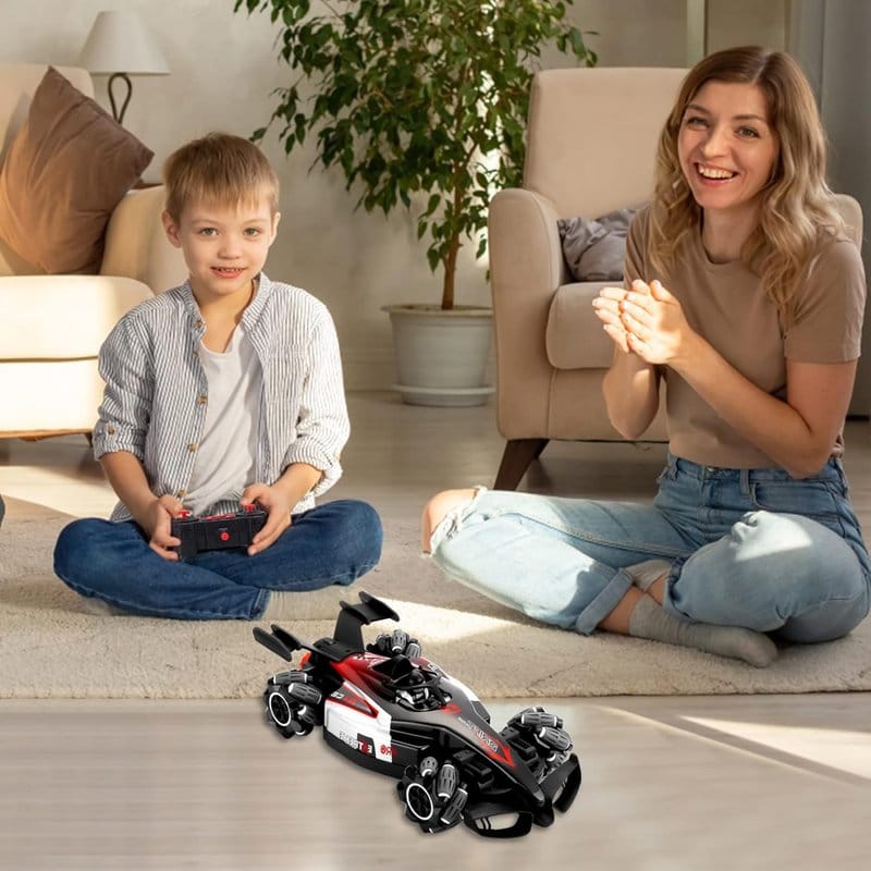 RC auto na pokret ruke sa dimom — detalj 2