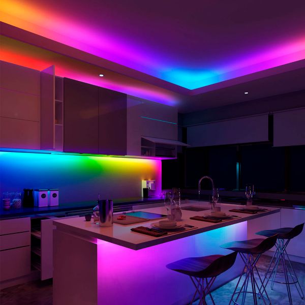 RGB LED traka 5m sa daljinskim — detalj 2