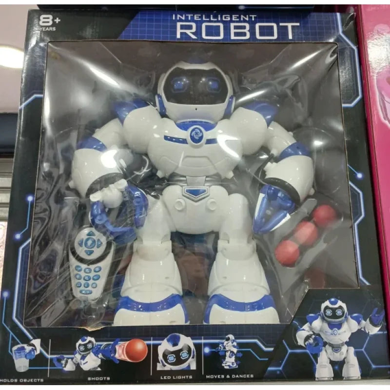 komplet robota, daljinskog upravljača i mekih loptica u pakovanju