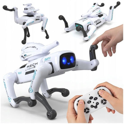 robot pas u četiri poze uz kontroler u ruci korisnika