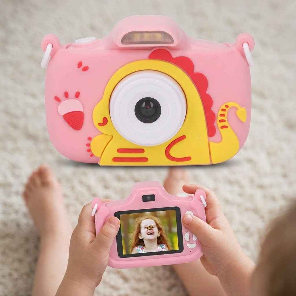Roze digitalna kamera za decu — prednja strana sa objektivom i blicem