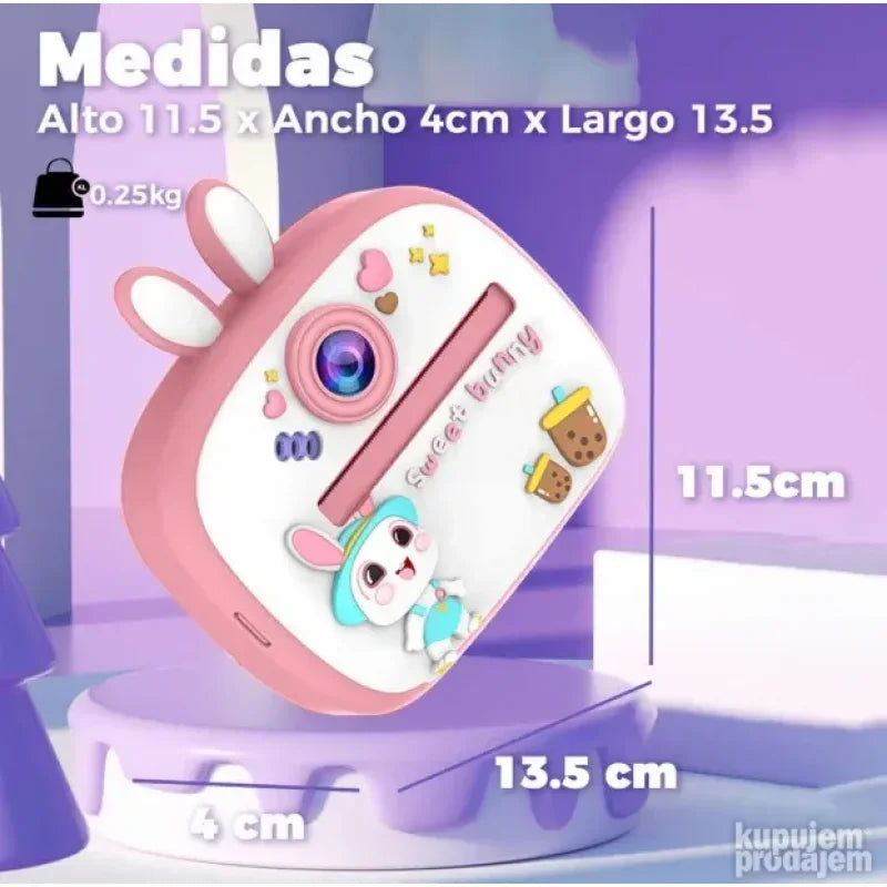 odštampana fotografija iz roze fotoaparata sa termalnim štampačem