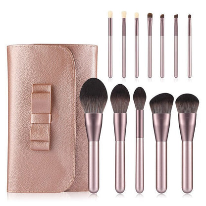 set četkica za šminkanje Lux Pink Gold — pregled