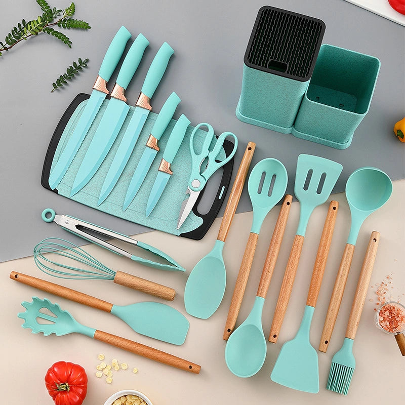 silikonski kuhinjski set od 19 delova — detalj 3