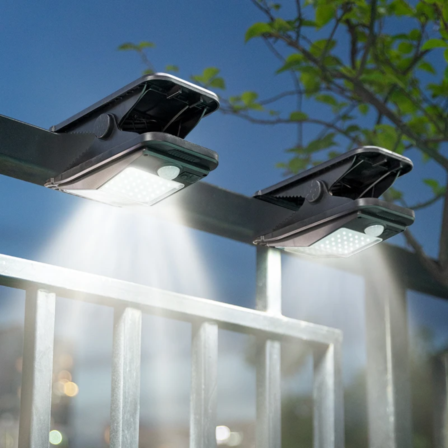 solarna lampa cliplight — sa štipaljkom za kačenje