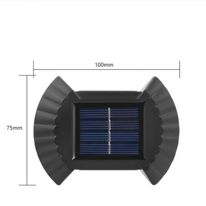 solarna zidna lampa B1618A sa dimenzijama 100 × 75 mm, pogled spreda na panel