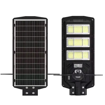 solarni reflektor sa 4G PTZ kamerom 2u1 — detalj 1