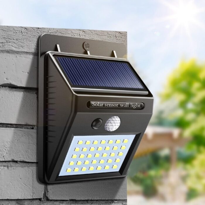 solarni reflektor sa senzorom pokreta — detalj 2