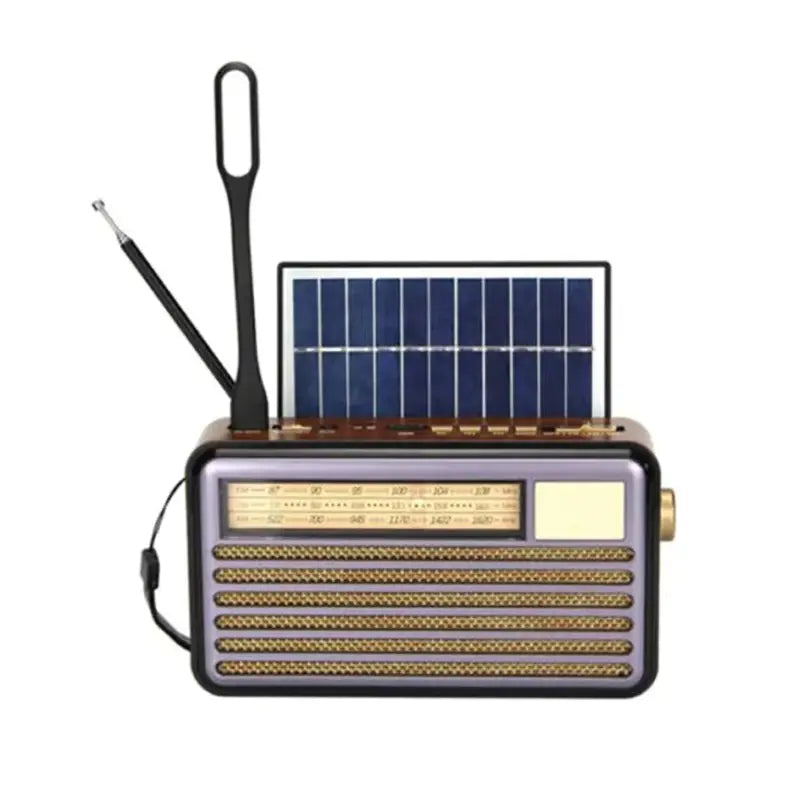 radio MK-193BT sa priključenom USB LED lampicom, izvučenom antenom i rasklopljenim solarnim panelom
