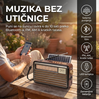 Solarni retro radio CMiK MK-193BT sa Bluetooth-om i LED lampicom na terasi