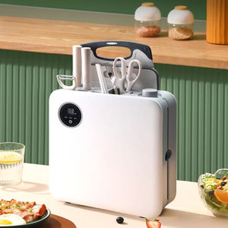 UV sterilizator za kuhinjske noževe — detalj 1