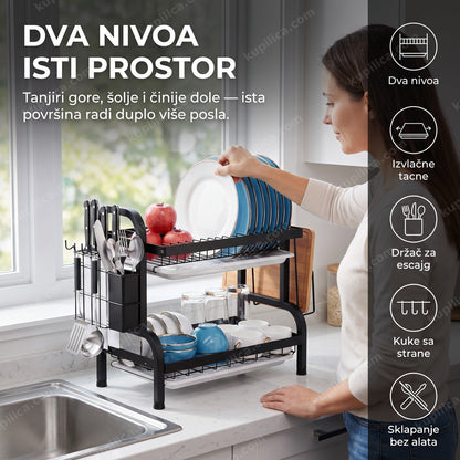 sušilica za sudove na dva nivoa — osoba slaže posuđe pored sudopere, benefiti proizvoda