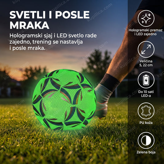 svetleća fudbalska lopta zelena hologramska na travnjaku u sumrak, benefiti proizvoda