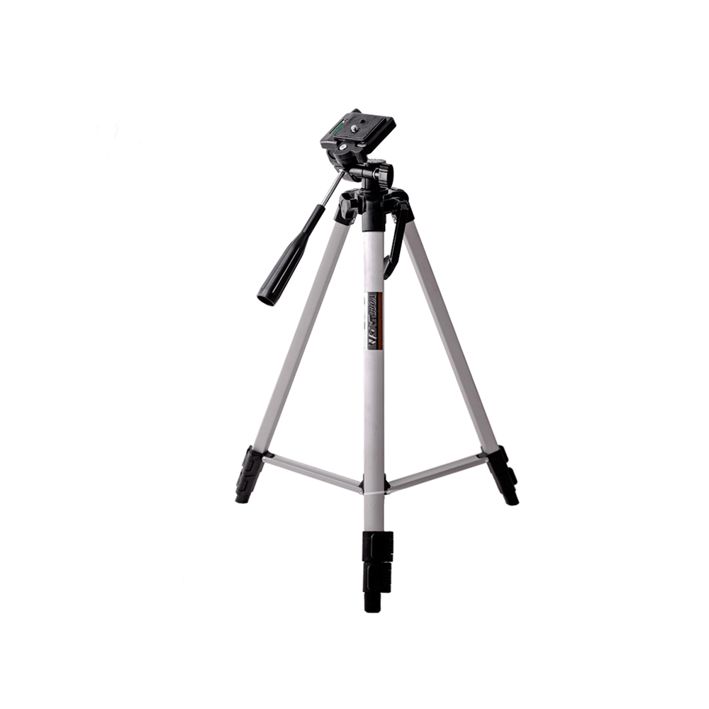 tripod stativ 330A — aluminijumski tronožac sa okretnom glavom, izvučen na punu visinu