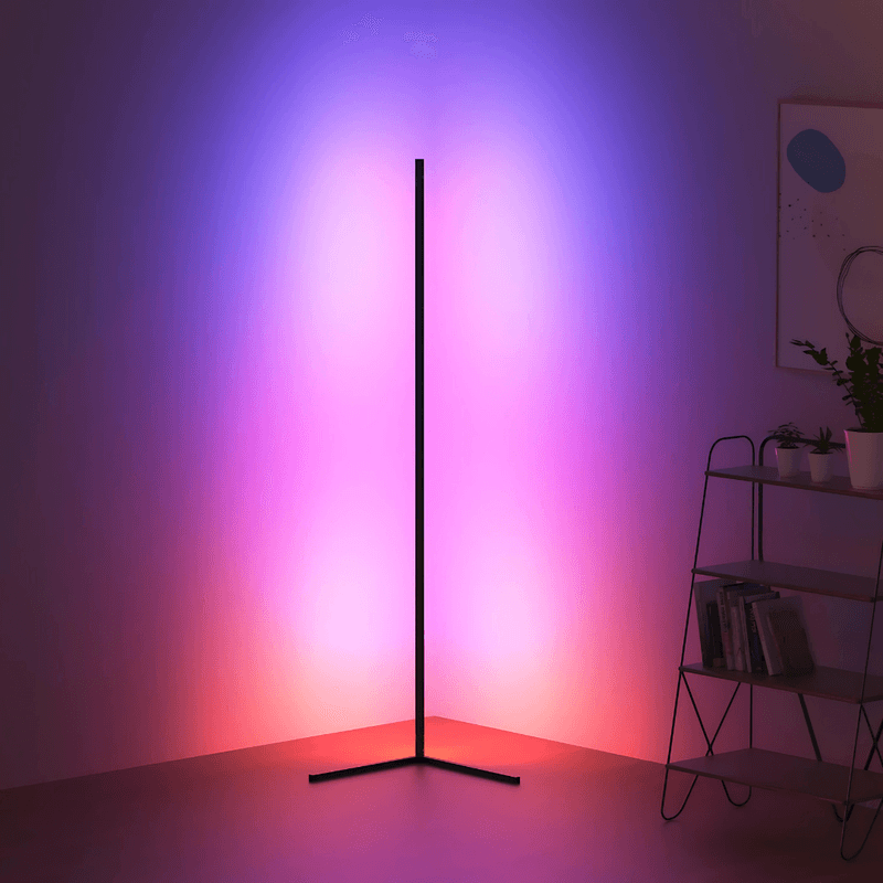 ugaona RGB lampa — pregled